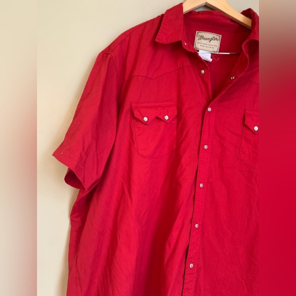 Wrangler vintage snap button short sleeve red shirt
Top western country 3x - Picture 2 of 4